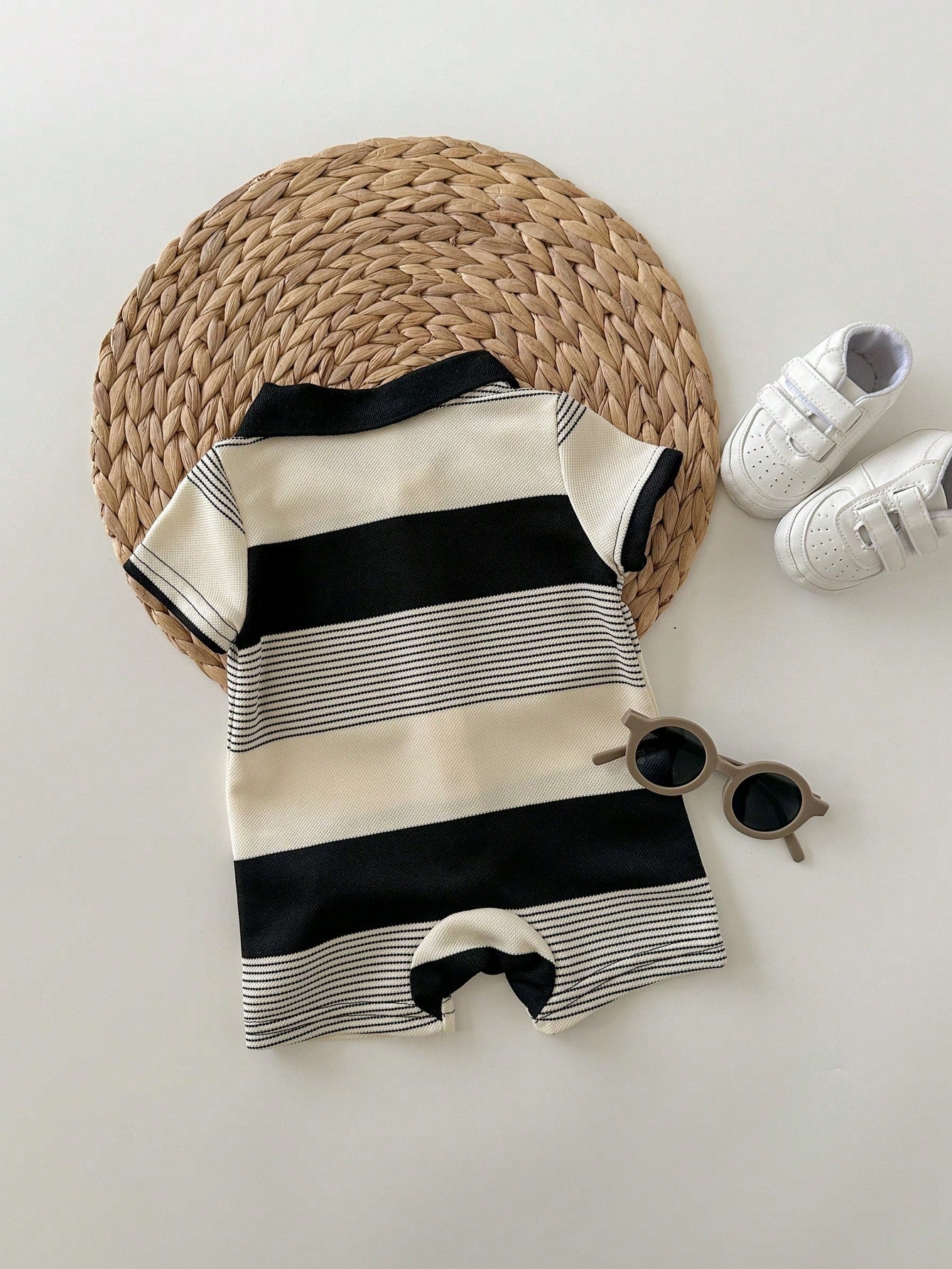 Newborn Baby Boy Black And White Striped Short Sleeve Knit Romper,Summer Casual Family Matching Outfit For Birthday Party,Wedding,Christening,Shower