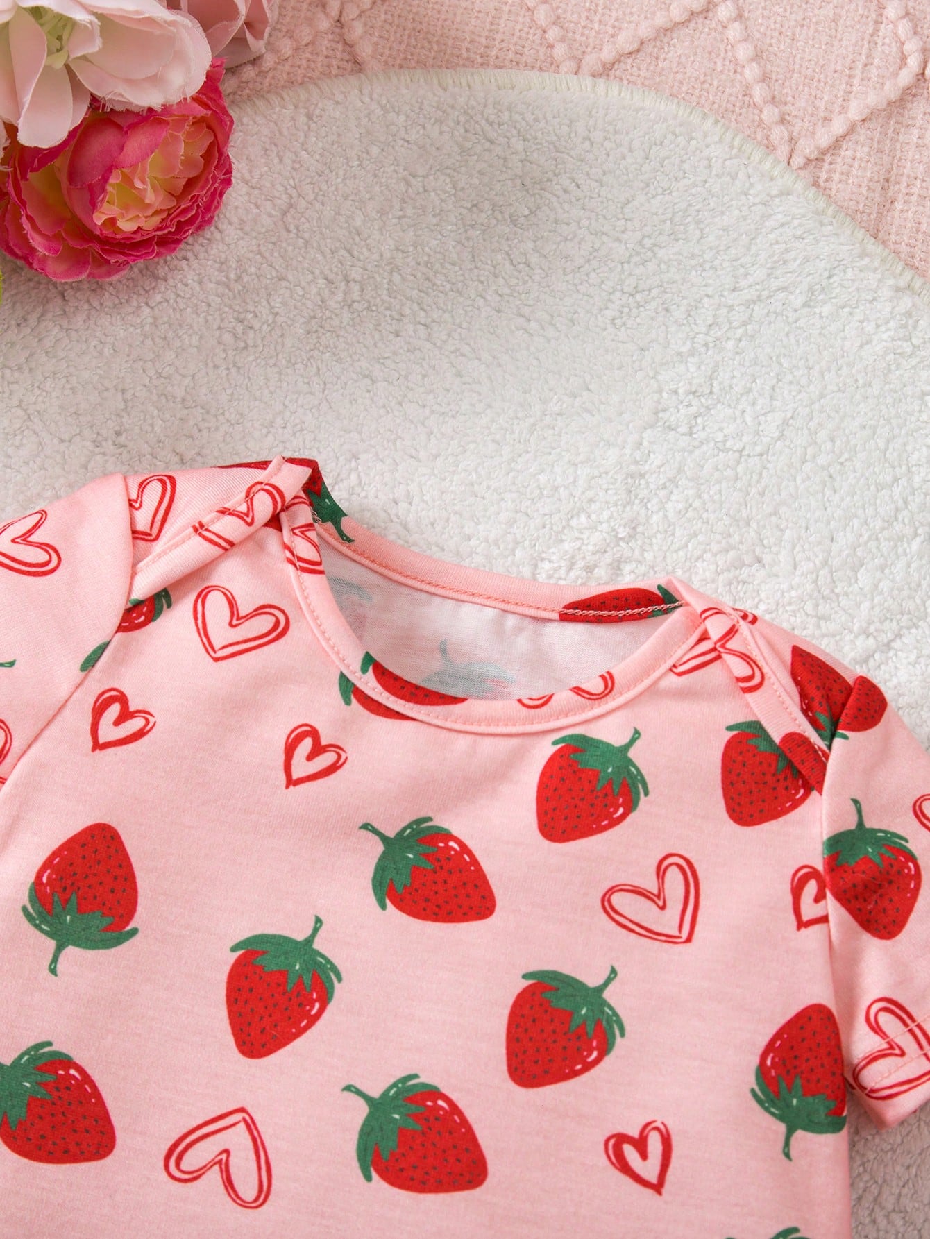 Newborn Baby Girl (6 Sets, Get2 Set Random)Cute Casual Knitted Heart Pattern Homewear Set