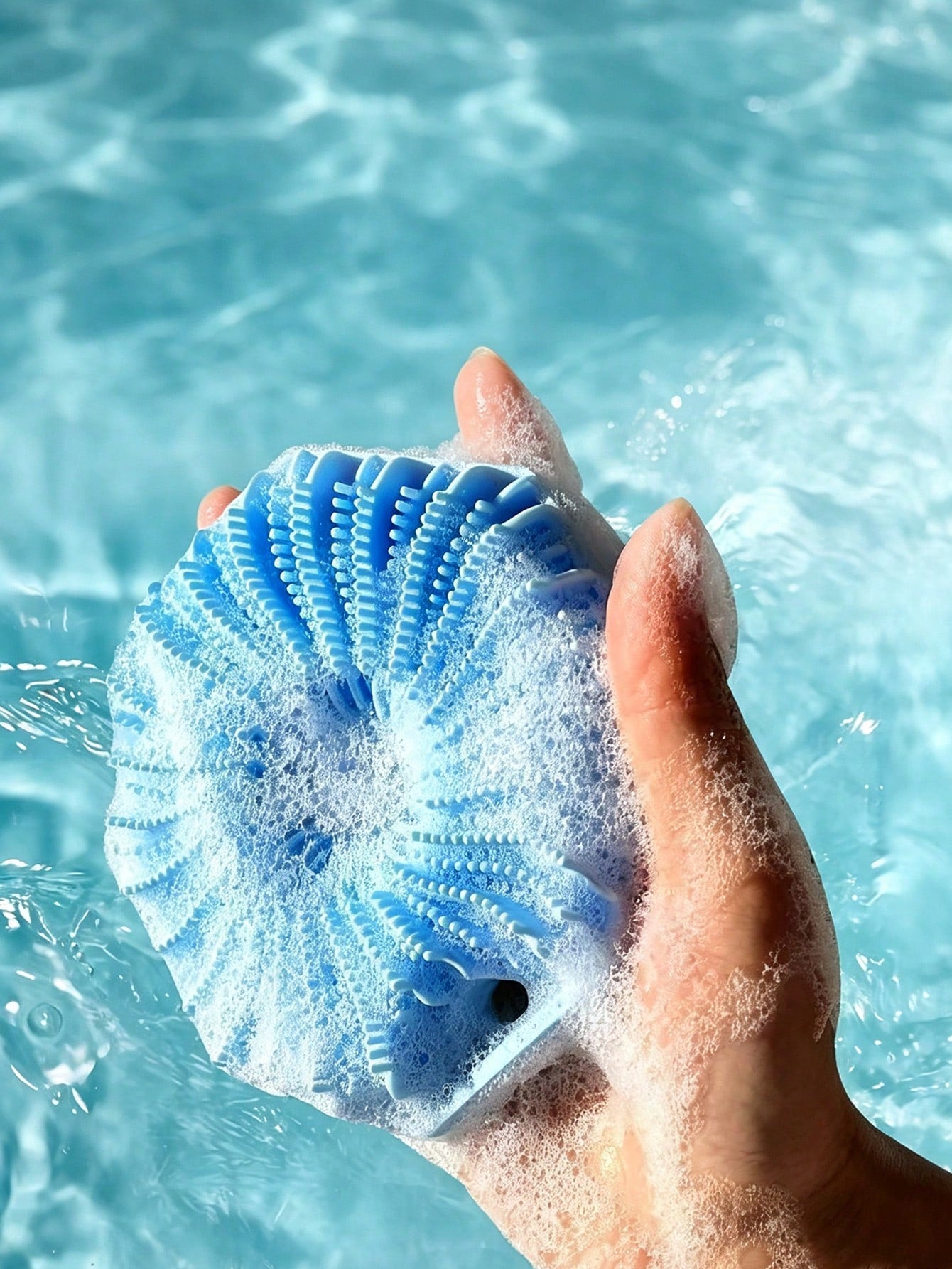 OBOVAY Polygon Silicone Bath Brush With Transparent Hook, Portable Wall-Mountable, Hexagonal Silicone Body Scrubber, Easy To Use, Non-Slip Strap, Home Essential Bath Accessory, Gift For Him/Her