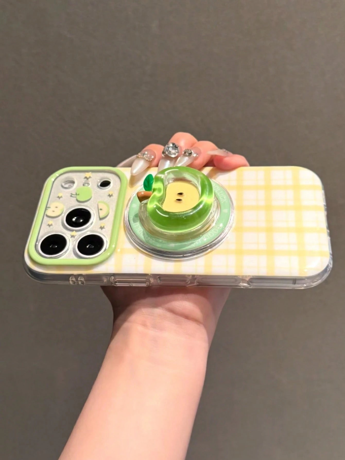 Plaid Green Apple Magnetic Phone Stand Compatible With IPhone 17 Pro Max Phone Case No Interference Apple 16 Pro New 15 Full Coverage 16 PM Shockproof 17 Women's 17 Pro Niche Design Very Beautiful