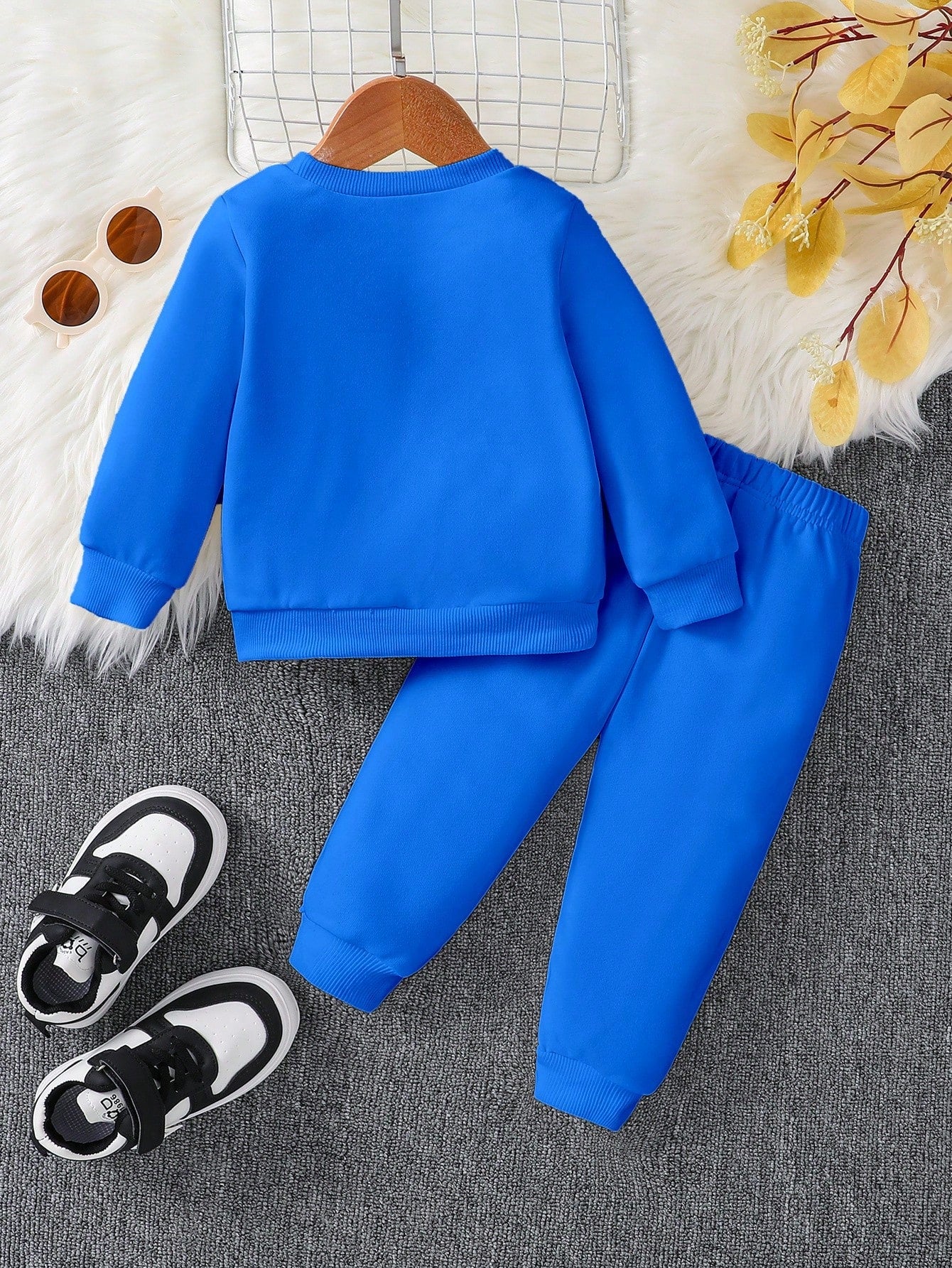 Playful Pals Baby Boys "Little Man" Stylish Comfortable Casual Athletic Round Neck Sweatshirt Set Holiday White Navy Blue Autumn