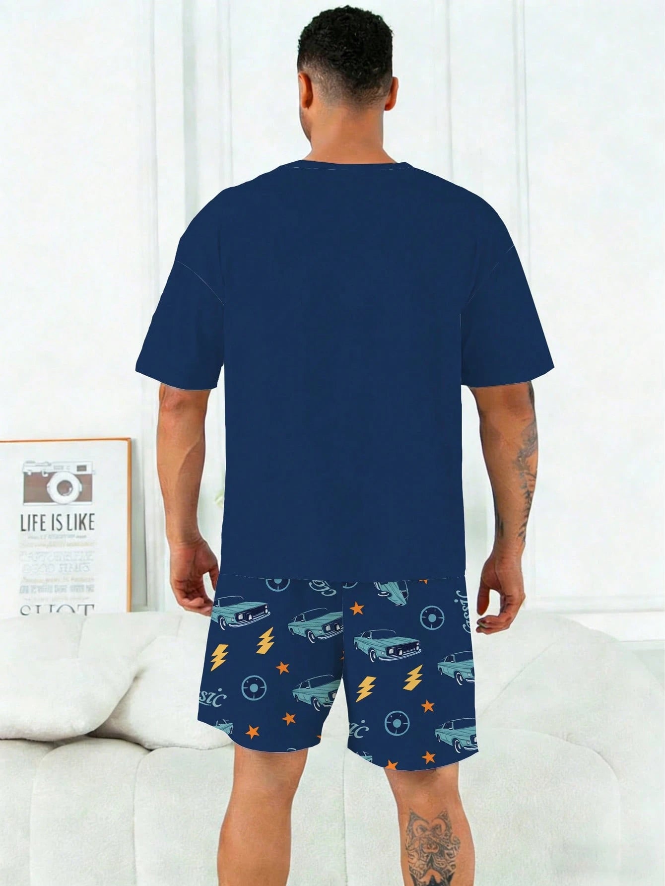Plus Size Men's Pajama Set| Round Neck Short Sleeve Top And Elastic Waist Casual Shorts, 2 Pieces Set| Polyester Knit Fabric, Skin-Friendly Breathable Loose Fit| Cool Vintage Car Graphic Print Casu