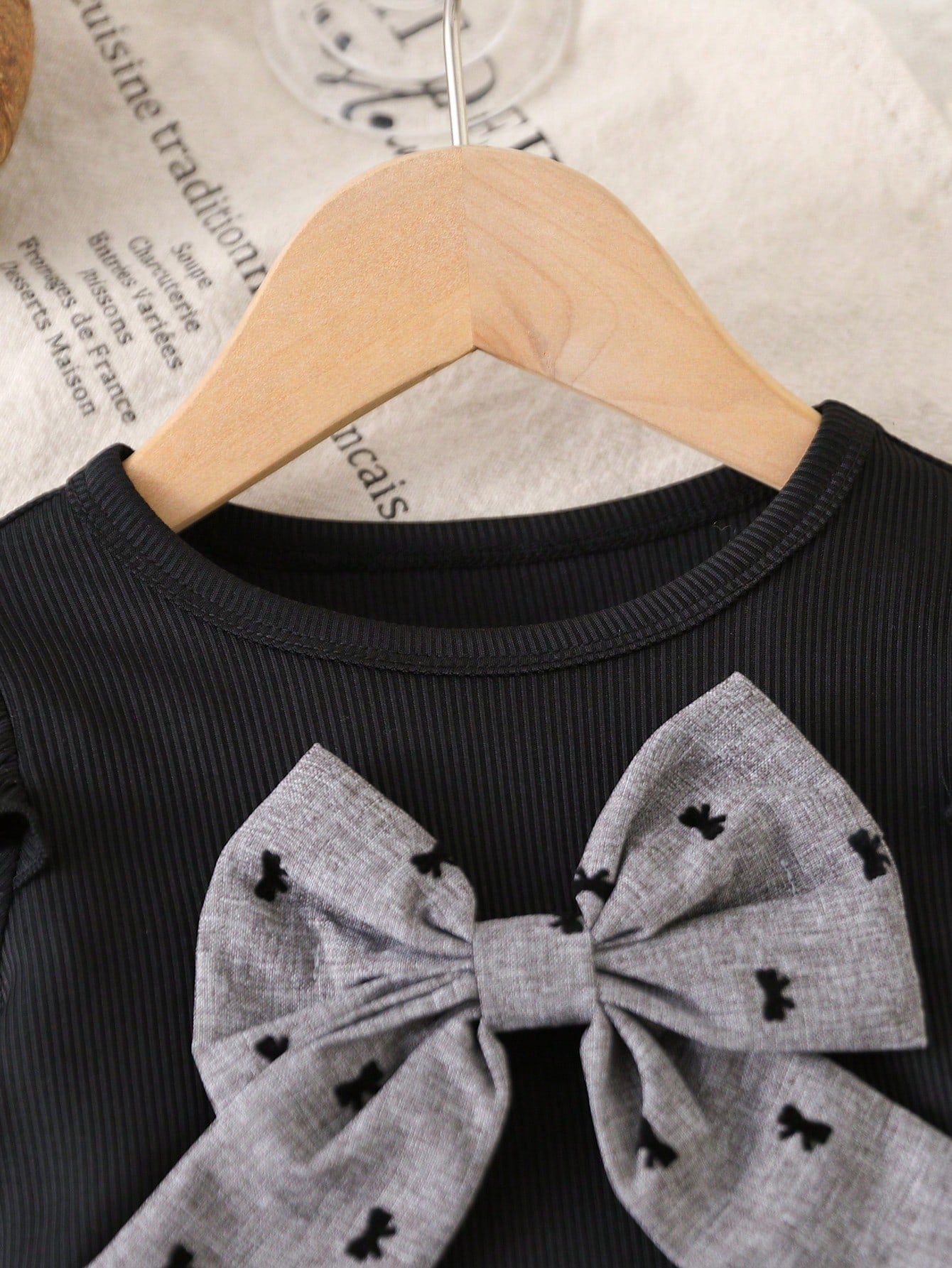Preppy Style Baby Girl 2-Piece Set, Black Flutter Sleeve Top + Flocked Bow Print Skirt, Autumn/Winter Outfit