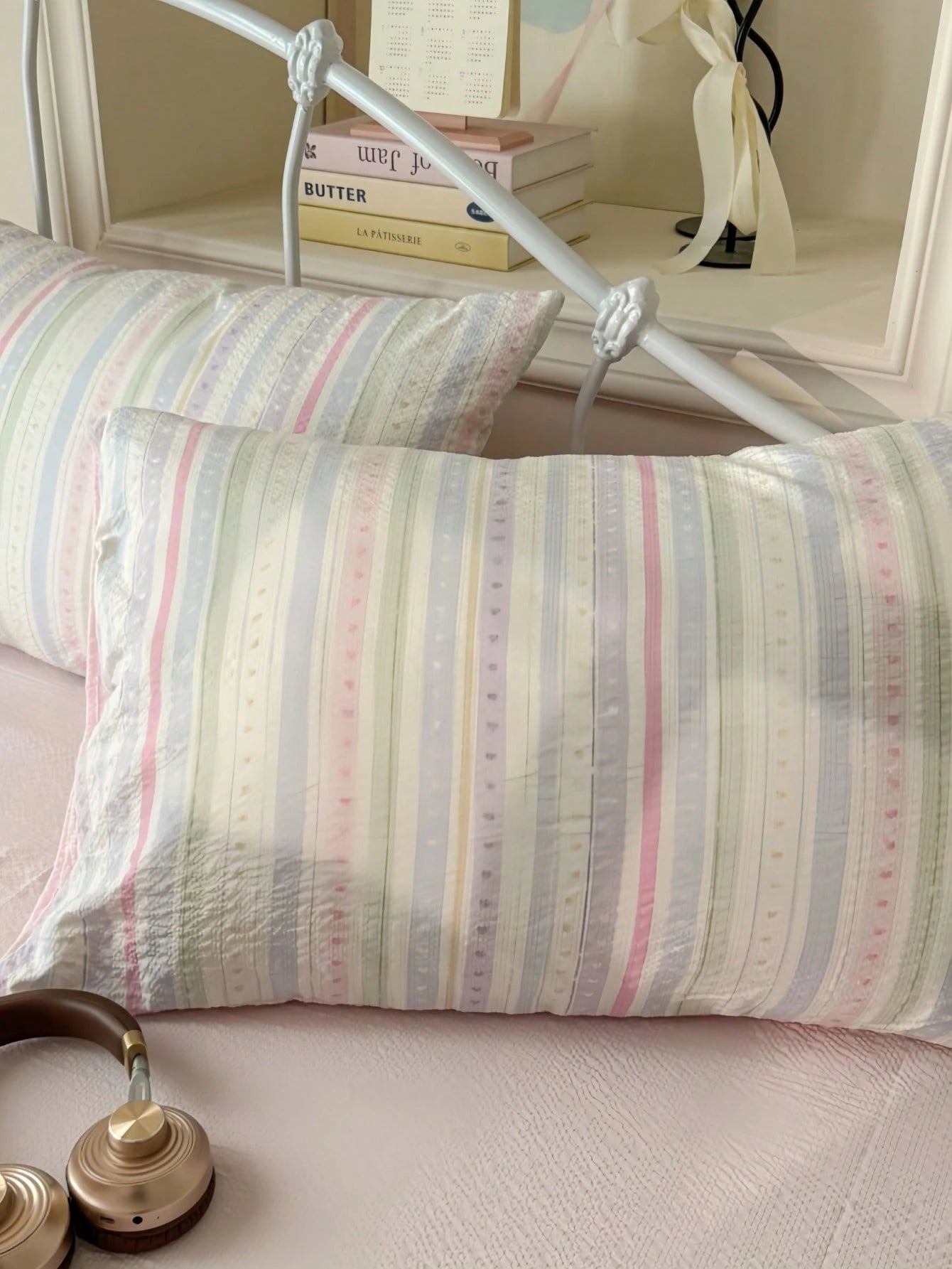 Rainbow Line Duvet Cover Set, Colorful Line Heart Duvet Cover, Includes 1*Duvet Cover+2*Pillowcases, 100% Polyester, Sweet Home Bedroom Decor, Suitable For Single Bed, Double Bed, Queen Bed, King Bed