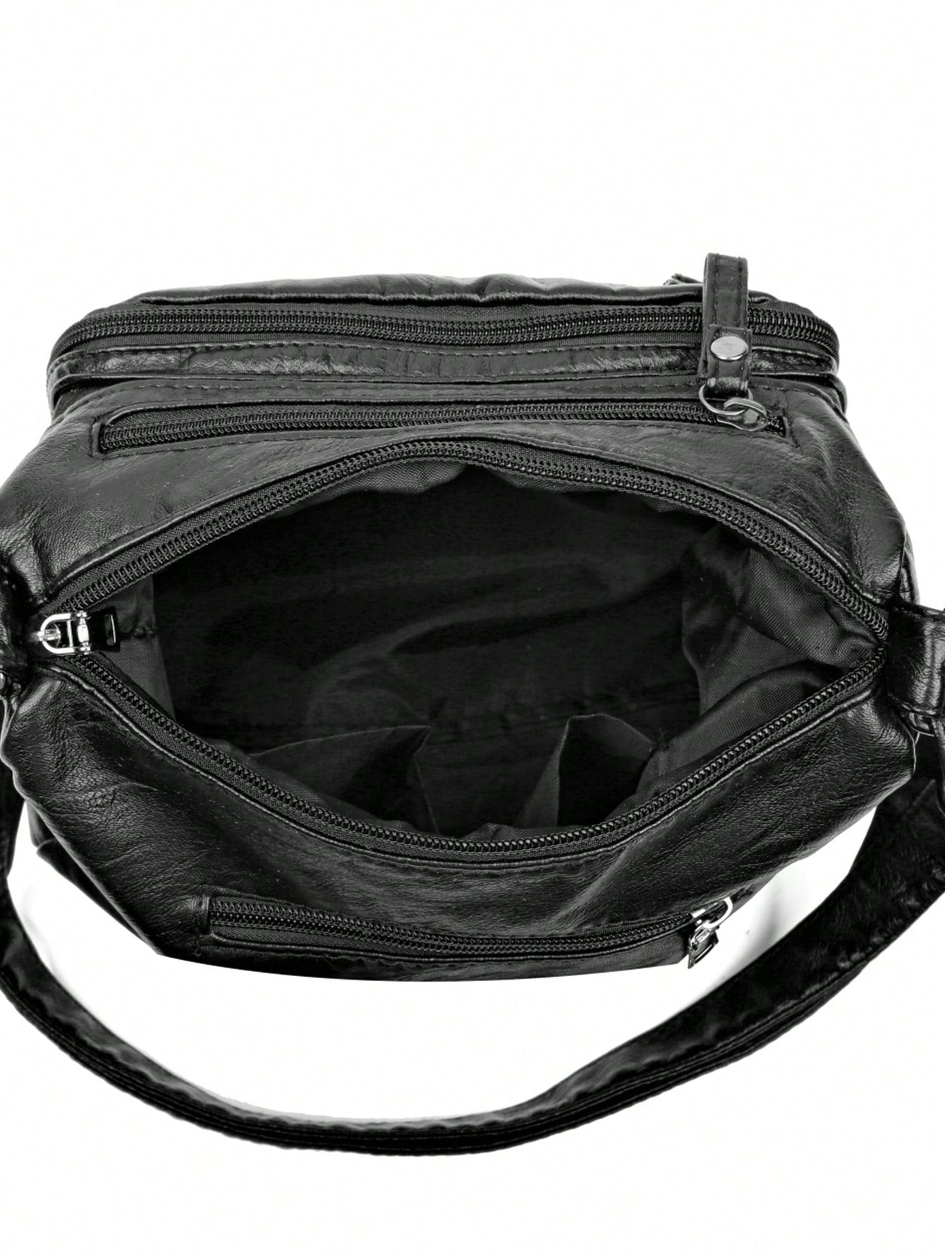 Red Buckle Decorated Casual Large Capacity Women's Shoulder Bag, Suitable For Daily Life