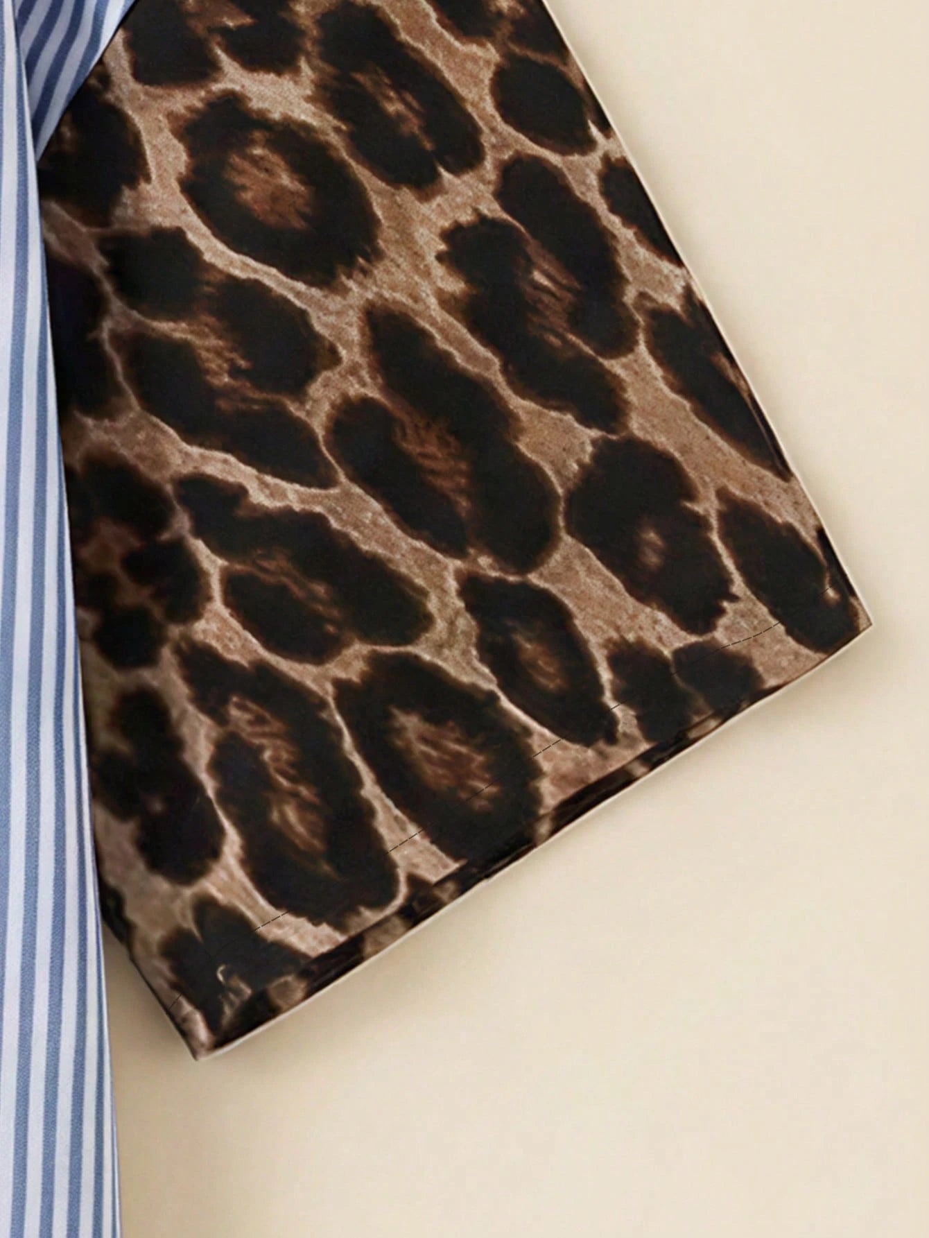 Resyla Plus Size Women Leopard Print Patchwork Striped Casual Top, Summer