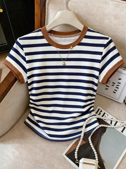Resyla Women's Plus Size Short Sleeve T-Shirt, Graphic Design, Multi-Color Striped Print, Fashionable Versatile Elegant Style, Back To School, Teacher's Day, Women's Slim Fit T-Shirt