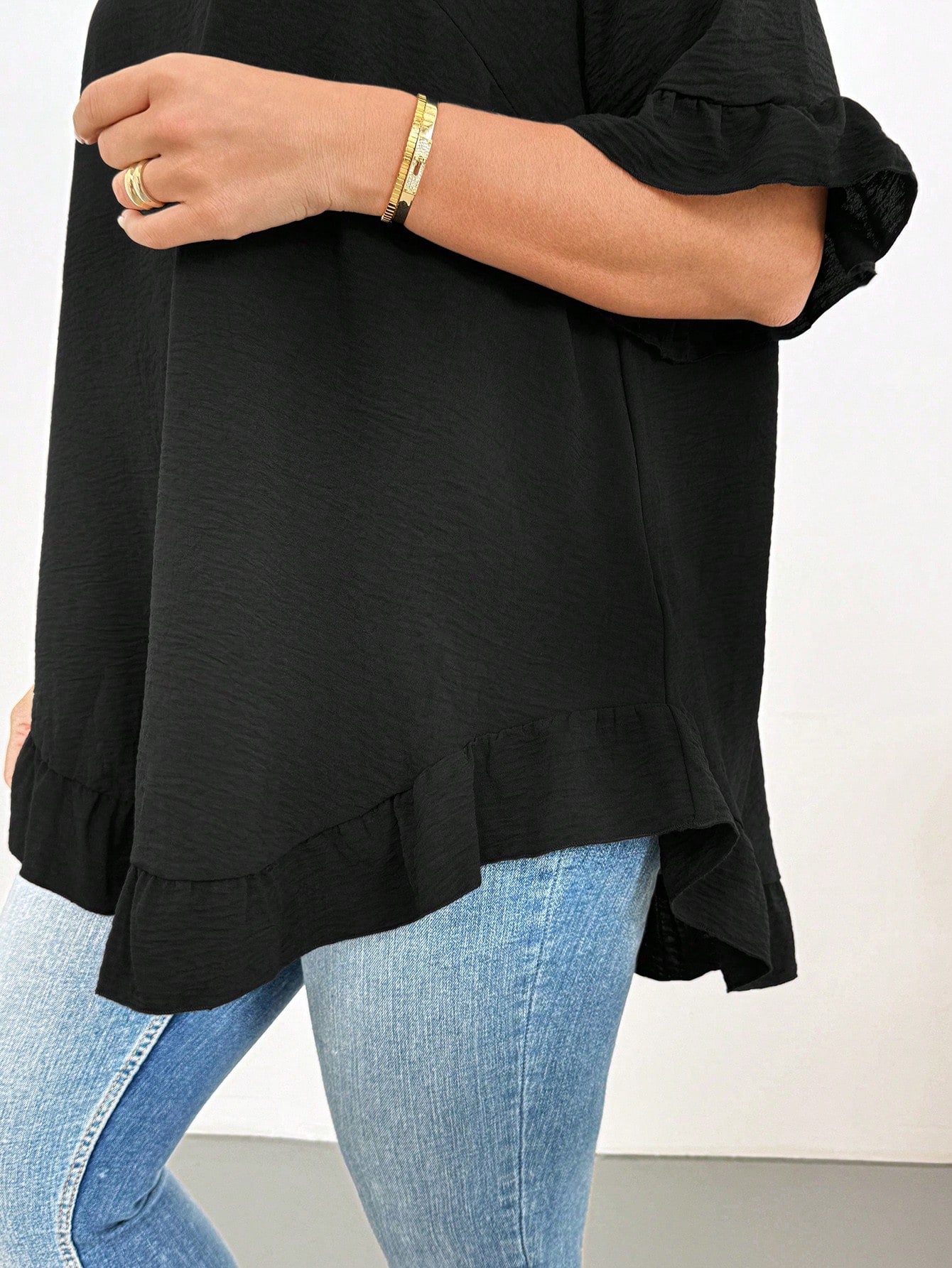 Shapeblank Plus-Size Women's Summer Black Ruffled Short-Sleeved Shirt,Fashionable Casual Loose Comfortable Curve Cute Tops,Smart Casual Everyday Work