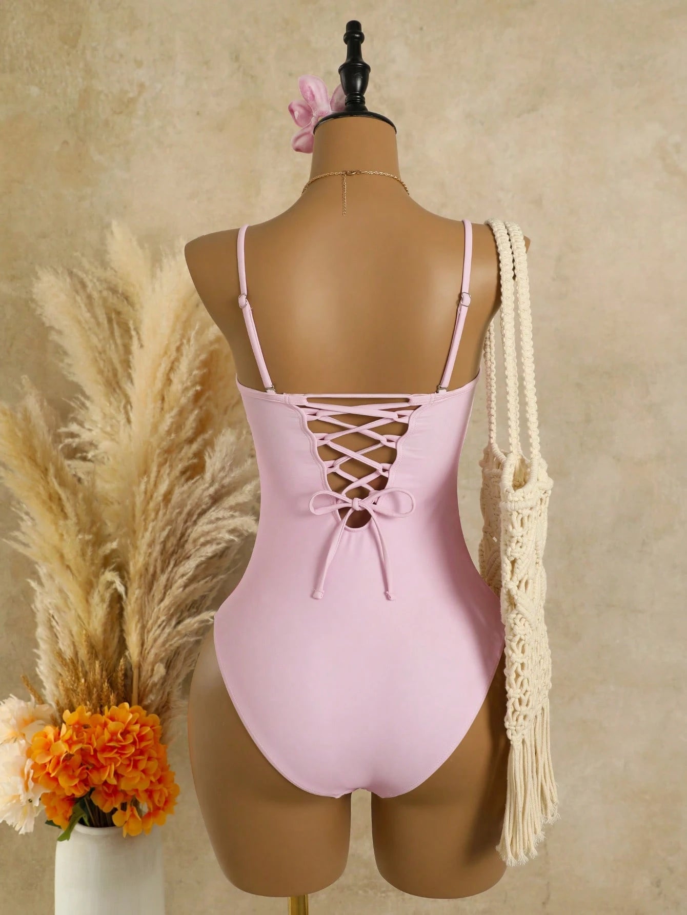 Shapewave Women's Summer Beach Floral Print Spaghetti Strap Ruched Front High Elasticity Shapewear Criss-Cross Back Casual Vacation One Piece Swimsuit