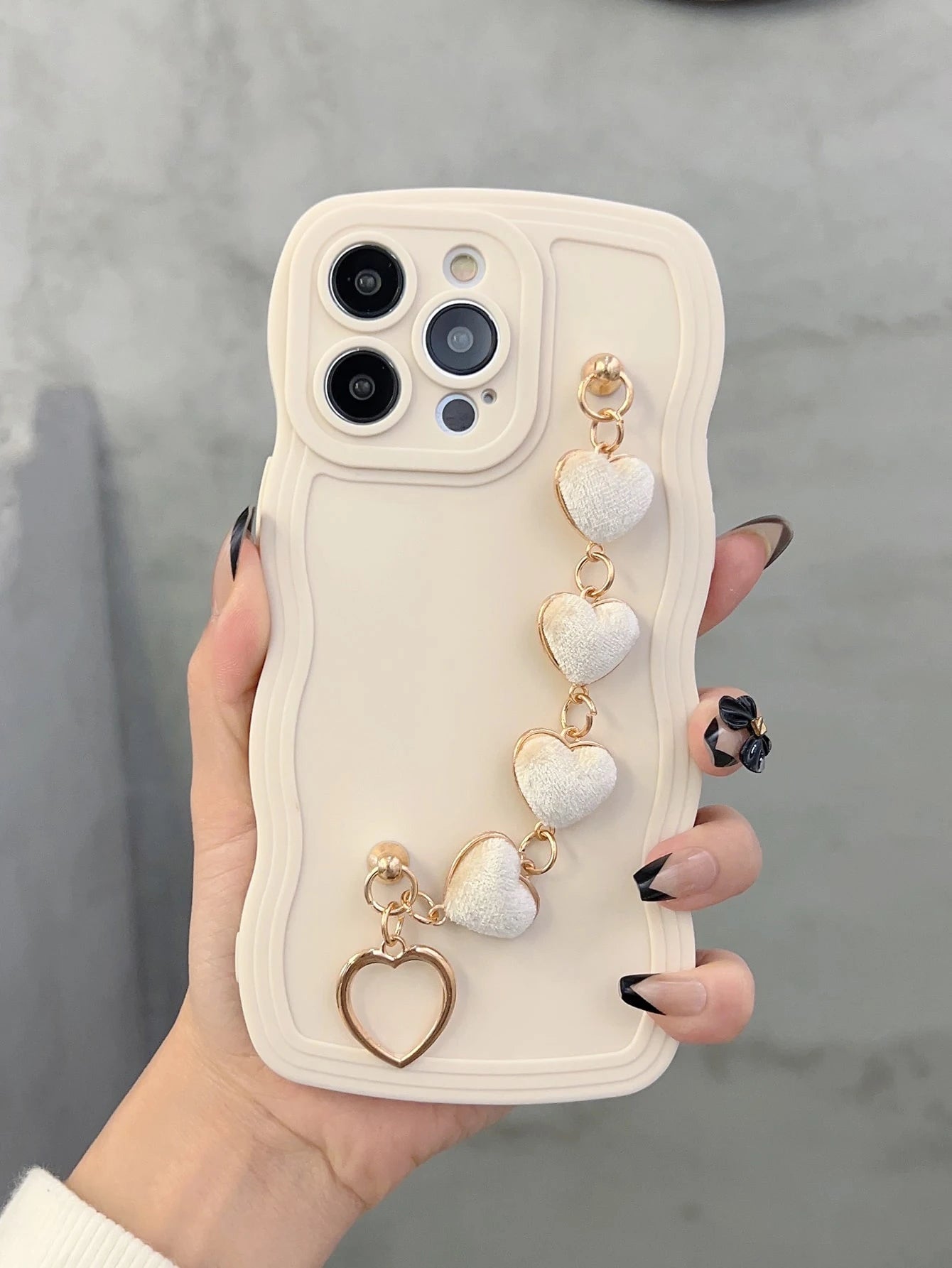Shockproof Heart Element Wave Bracelet & Heart Apple Phone Case Compatible With IPhone 11, 12, 13, 14, 12 Pro Max, 13 Pro Max, 15, 15 Pro, 15 Plus, 15 Pro Max, 16, 16 Pro, 16 Plus, 16 Pro Max, 17, 17