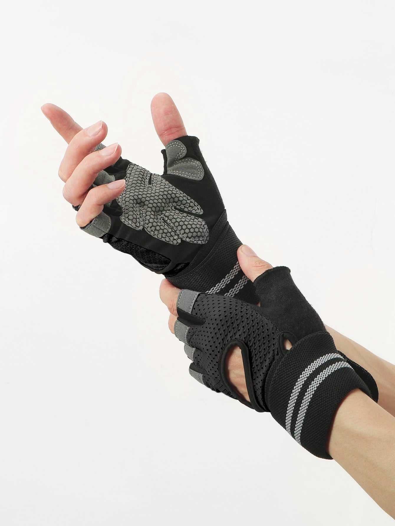 SKDK Workout Gloves For Men And Women, Weight Lifting Gloves With Excellent Grip, Lightweight Gym Gloves For Weightlifting, Cycling, Exercise, Training, Pull Ups, Fitness, Climbing And Rowing