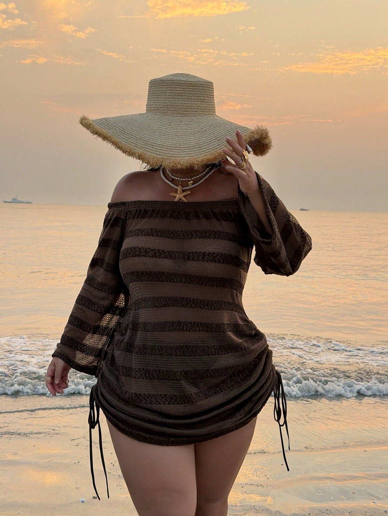 Slaydiva 2026 Spring/Summer Plus Size Women's One-Piece Off-Shoulder Long Sleeve Short Sexy Casual Beach Dress