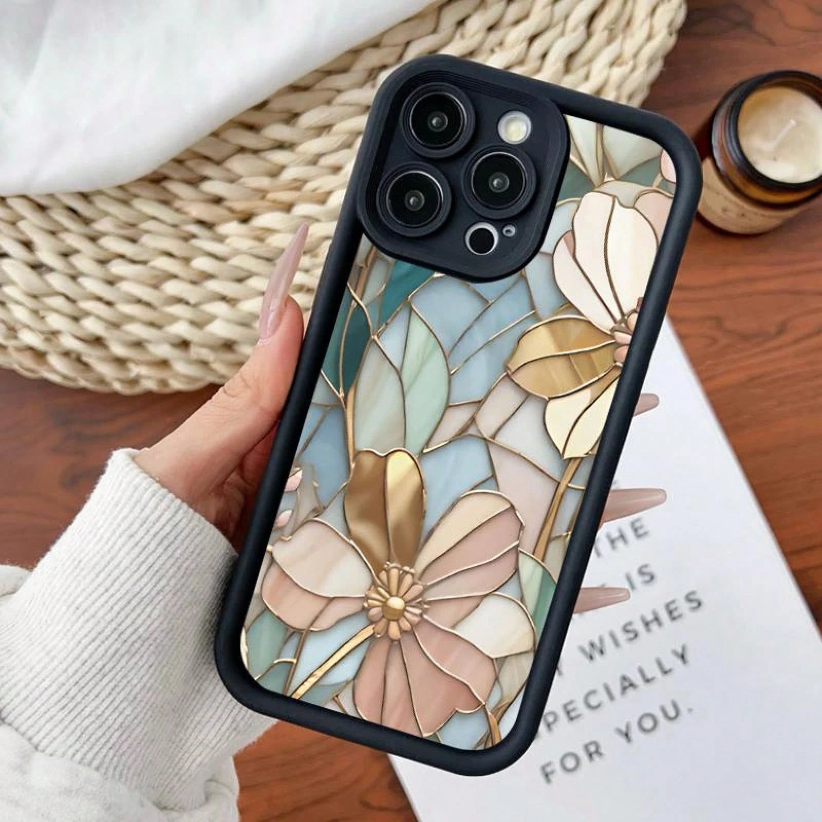 Softcase For IPhone11/12/13/14/15/16/Promax/X/Xs/Xr/Xsmax CasePremium Vintage Flowers Anti-Fall Shockproof Protective Slim Cover