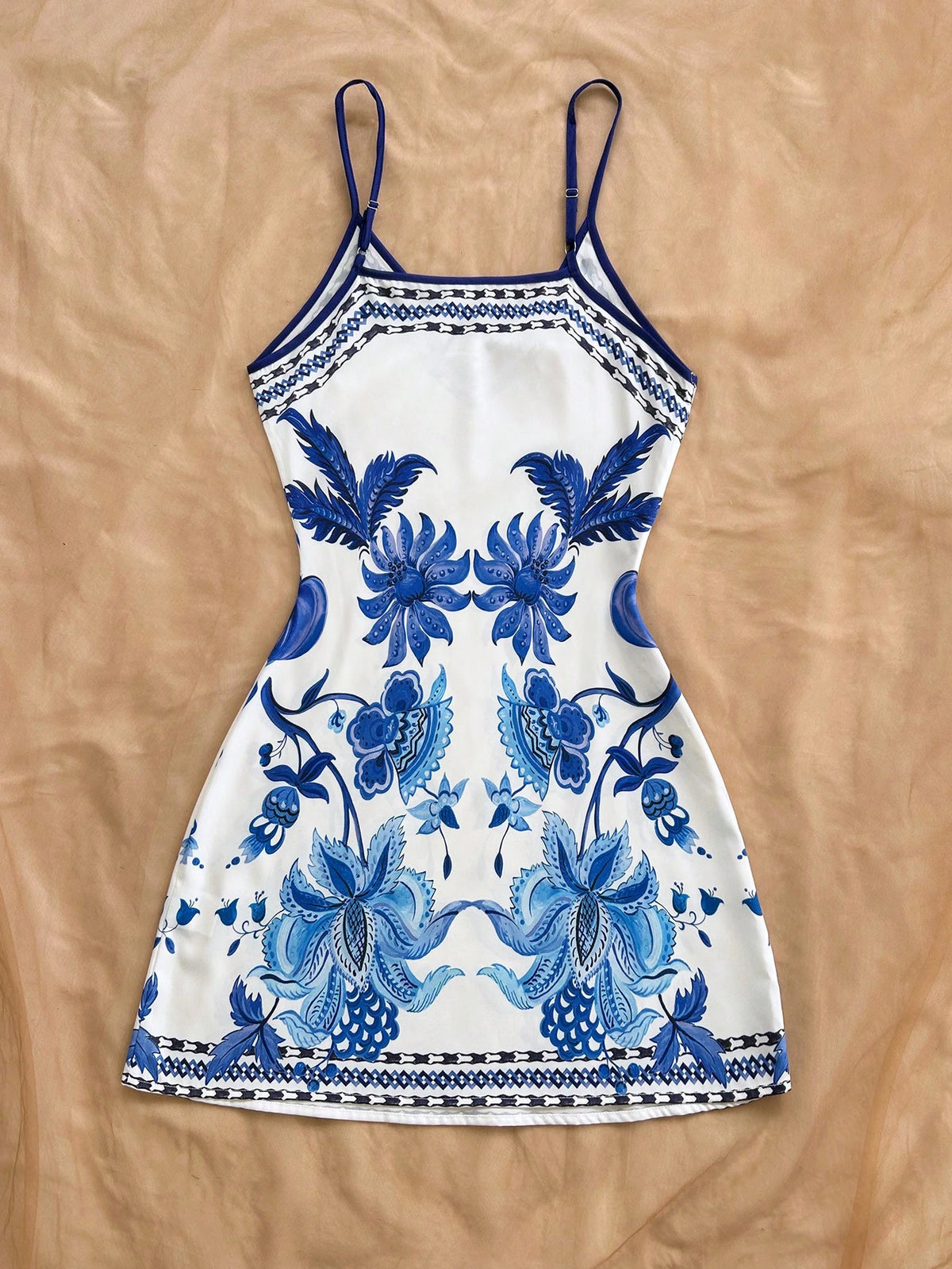 Soleia White And Blue Floral Summer Boho Holiday Vacation Holiday Beach Wedding Guest Dress,Tropical Print Mini Dress For Women,St. Patrick's Day Easter