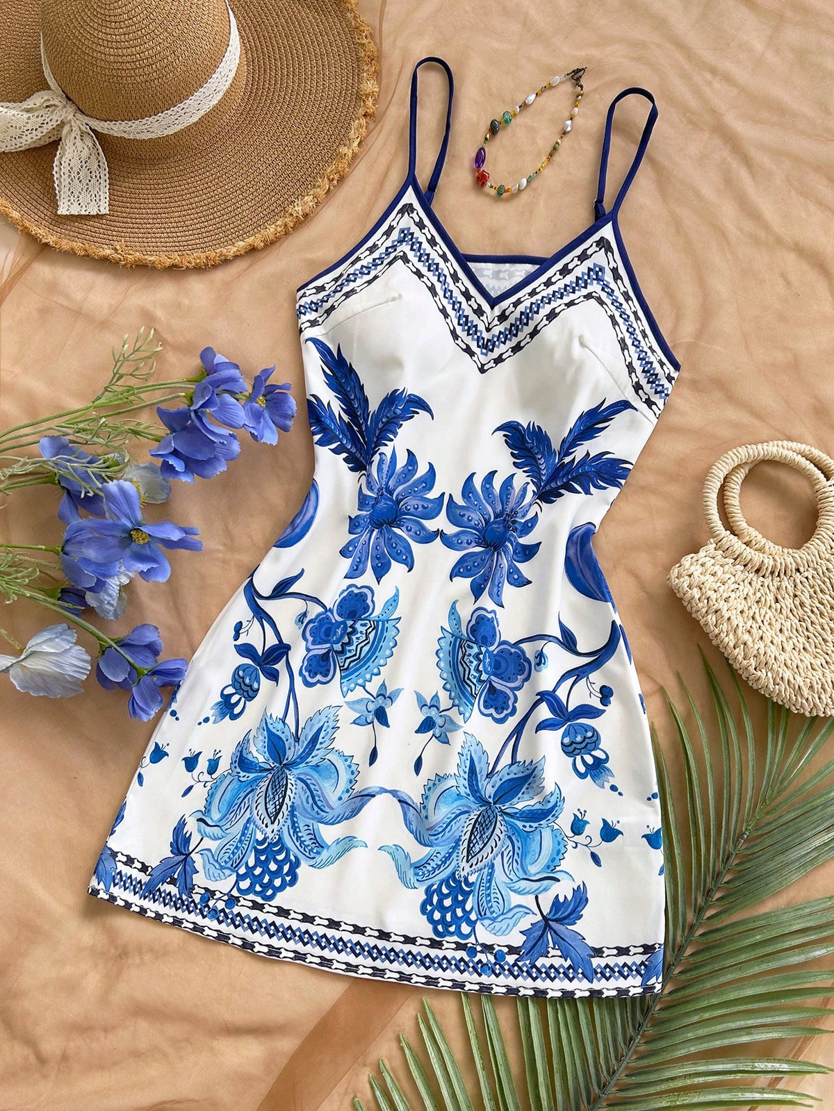 Soleia White And Blue Floral Summer Boho Holiday Vacation Holiday Beach Wedding Guest Dress,Tropical Print Mini Dress For Women,St. Patrick's Day Easter
