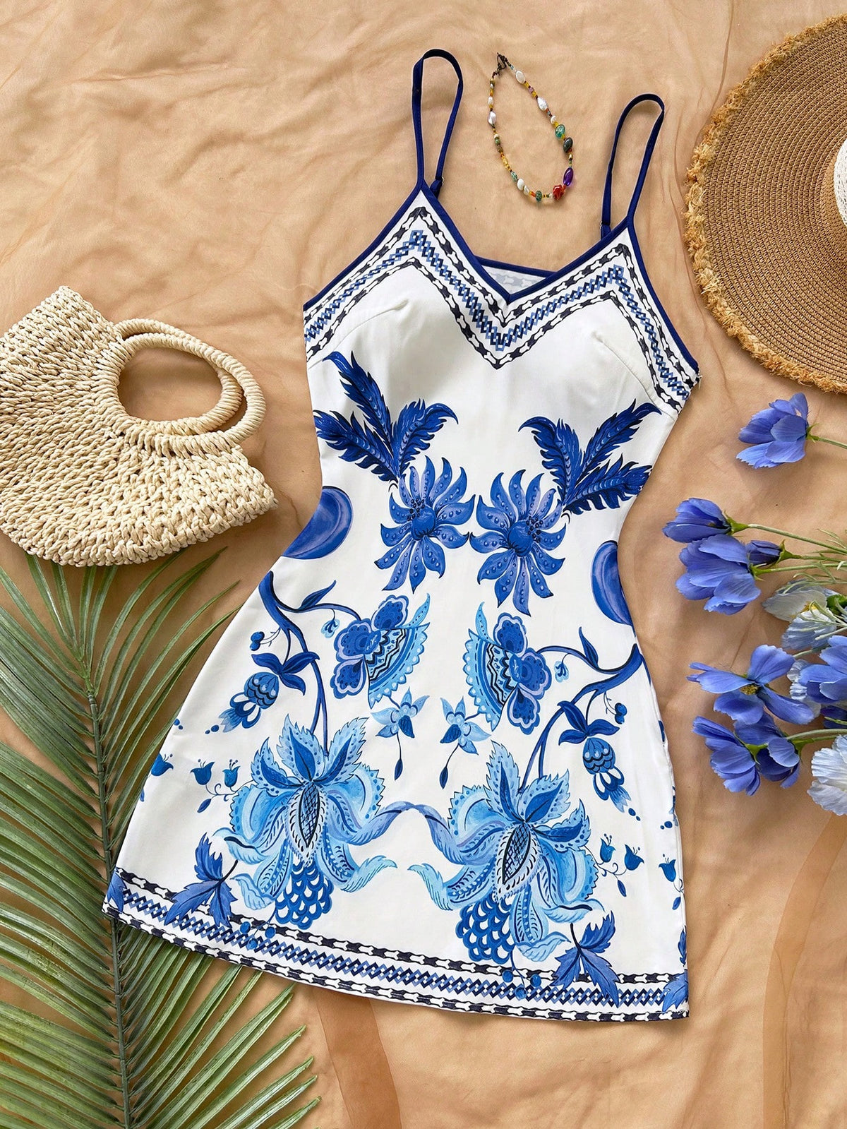 Soleia White And Blue Floral Summer Boho Holiday Vacation Holiday Beach Wedding Guest Dress,Tropical Print Mini Dress For Women,St. Patrick's Day Easter