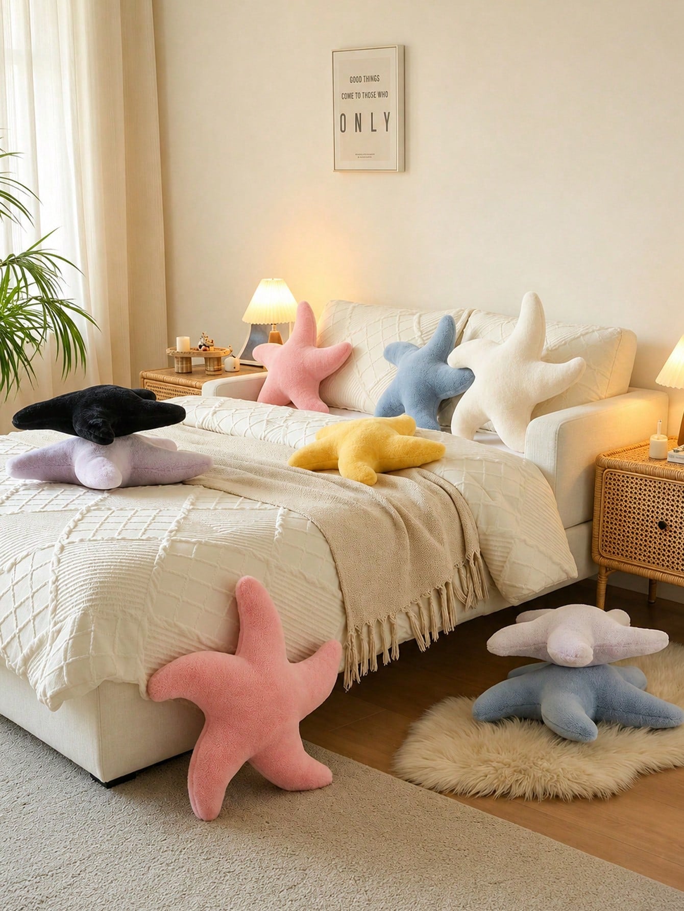 Starfish Throw Pillow, Cute Decorative Cushion For Sofa And Bed, Soft Faux Fur Starfish Shaped Plush Pillow, Ocean Beach Theme Bedroom And Living Room Decor Pillow