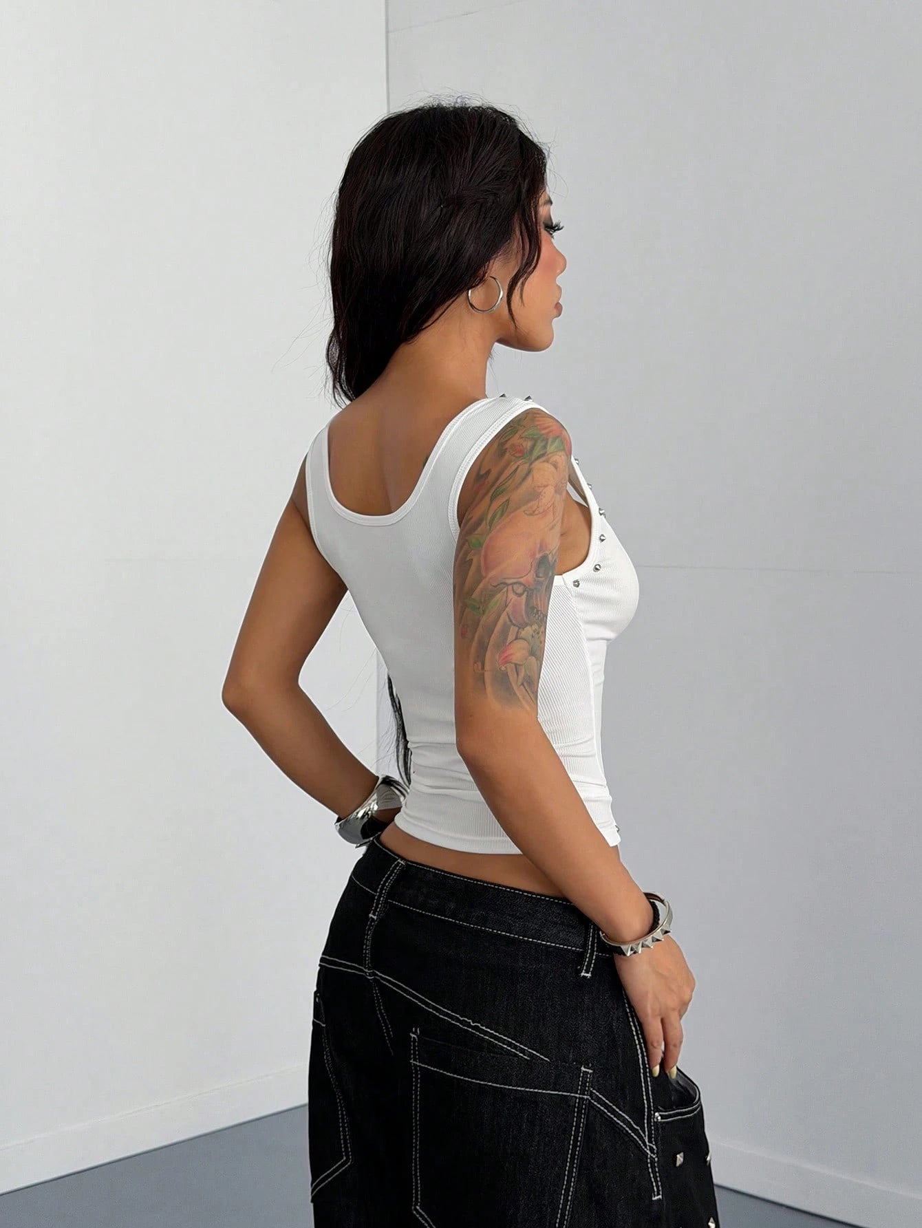StreetHx Women's Fashionable Metal Decor White Tank Top