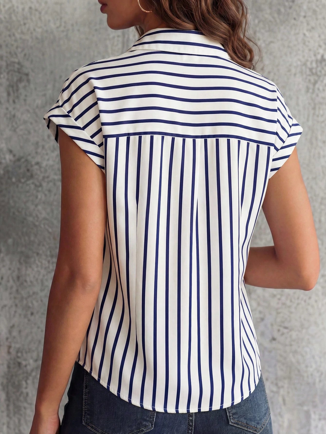 Summer Fashion Striped Single-Breasted Drop Shoulder Short Sleeve Shirt, Polyester Contrast Color Front Button Closure, Short Front Long Back Design