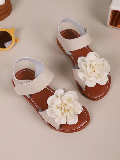 Summer Girls' Round Toe Flat Sandals, Flower Girl Shoes, Girls' School Shoes, Young Ladies' Shoes. Beautiful Floral Blooms, Suitable For Home Leisure, Beach Vacation, Outdoor Shopping.