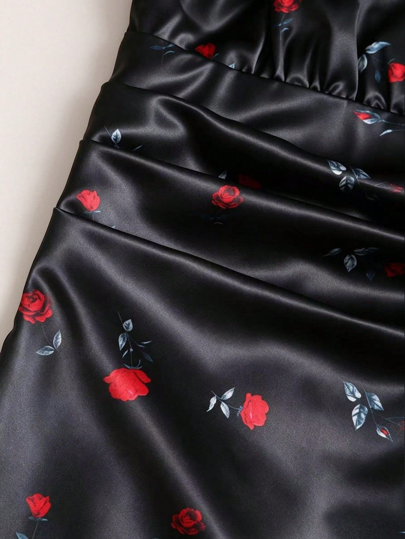 Sweetra Summer Fashion New Design French Romantic Retro Contrast Lace Cinched Waist Rose Ditsy Floral Short Dress For Women
