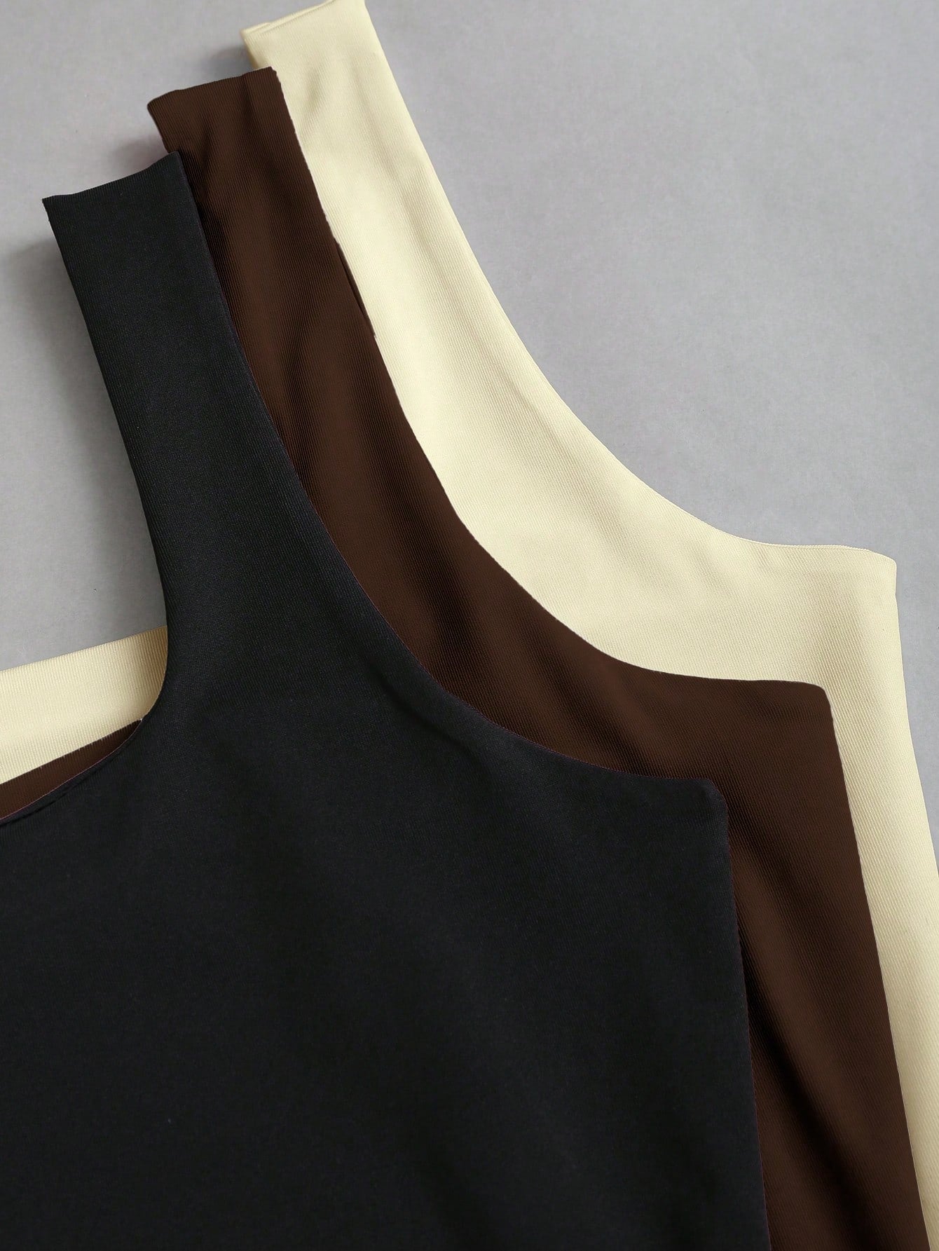 Sweetra Women's Solid Color Square Neck Pleated Casual Versatile Tank Top