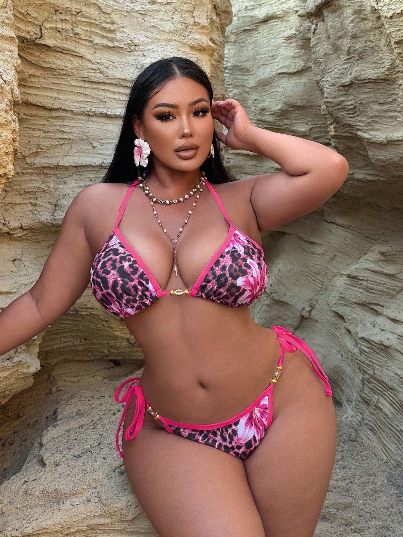 Swim Curve Plus Size Women's Multi-Color Printed Halter Neck Tankini Top With Tie Side Bottoms, Sexy Casual Beach Holiday Swimwear Set
