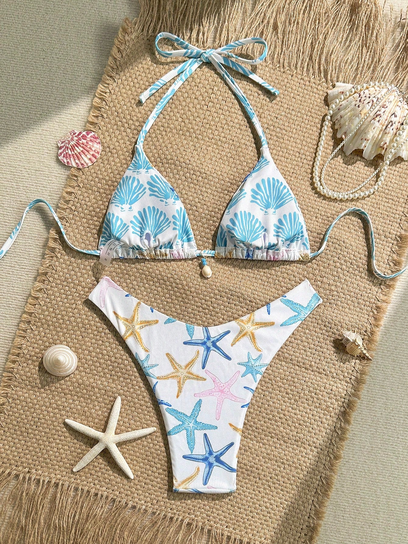 Swim Mod 2pcs/Set Blue And White Ribbed Texture Gold Shell Decor Halter Bra Triangle Bikini Top And High Cut Swimsuit,Summer Casual Holiday Pool Party Vacation