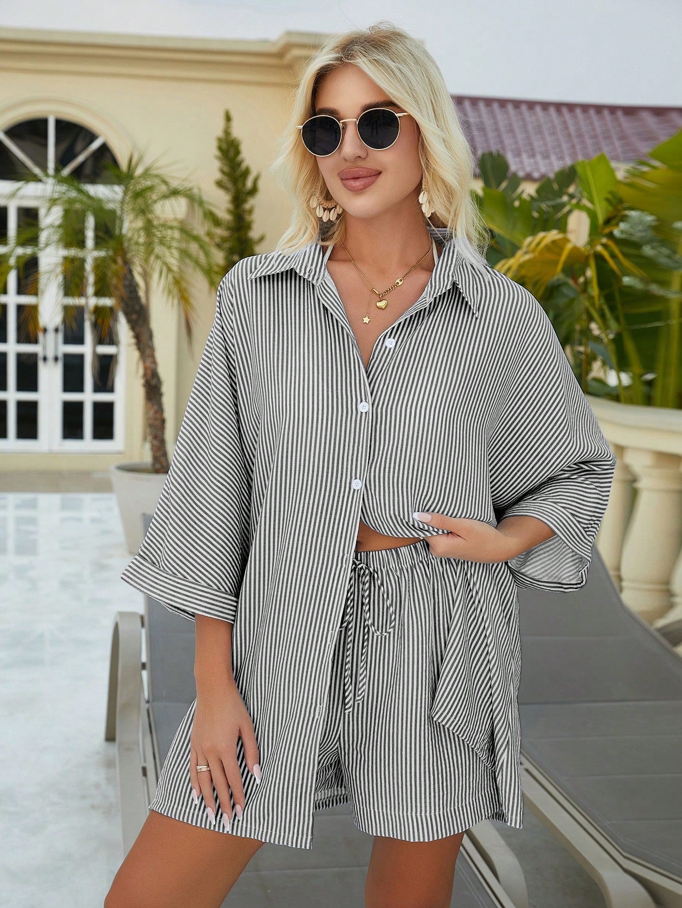 Swim Vcay 2pcs Women Beach Vacation Outfit- Black & White Striped 3/4 Sleeve Shirt And Shorts, Summer Casual Coverup