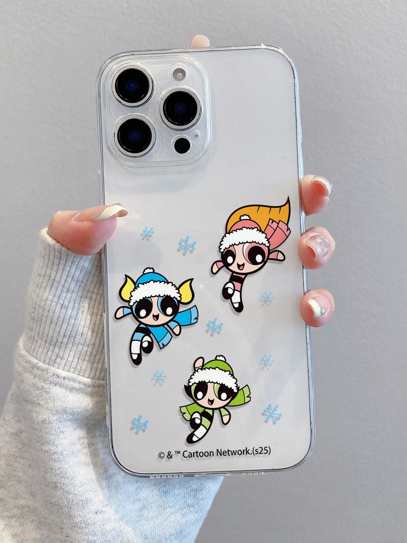 THE POWERPUFF GIRLS X This Powerpuff Girls 2-In-1 Film Phone Case Is Made Of TPU+PC Material, Offering A Shockproof Frosted Feel. The Finely Printed Pattern Effectively Protects Your Apple 14/15