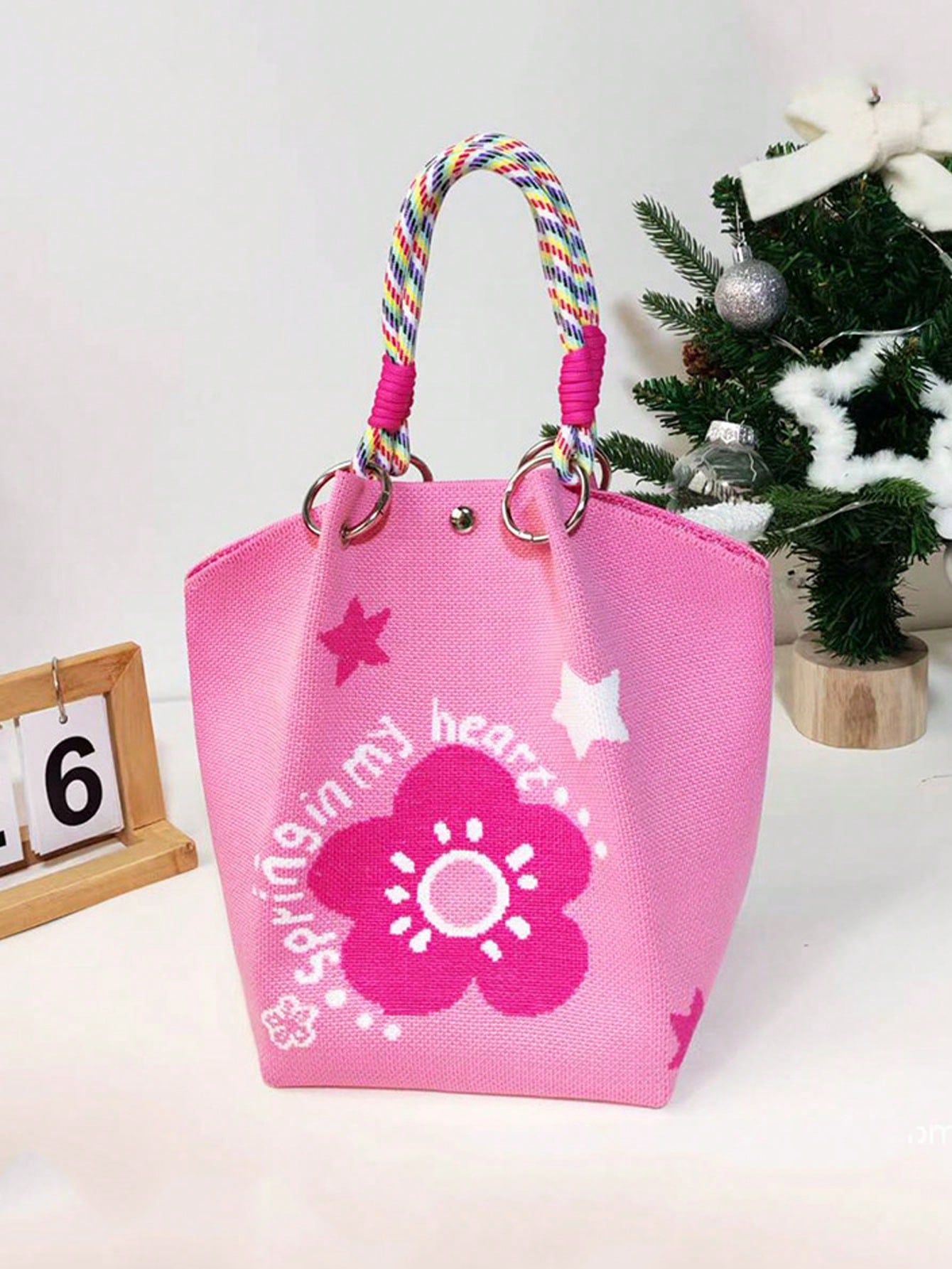 This Minimalist Style Polka Dot Tote Bag Features A Refined Texture And Metal Ring Decoration, Making It Perfect For Students, Professionals And Teachers. It Is An Ideal Choice For Commuting, Shopping