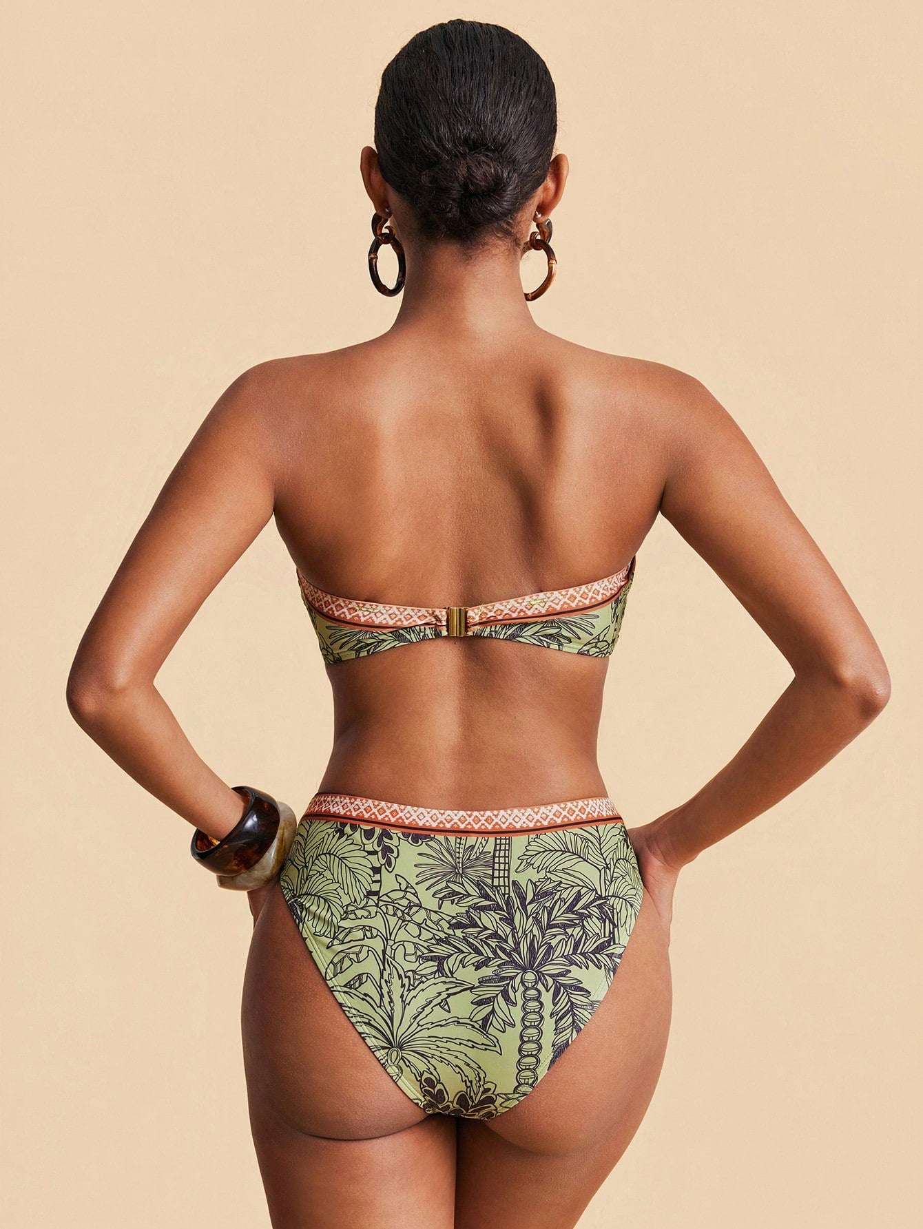 Travachic Women's Tropical Plant Print Bandeau Top And Triangle Bikini Bottom Swimsuit Set For Beach Vacation