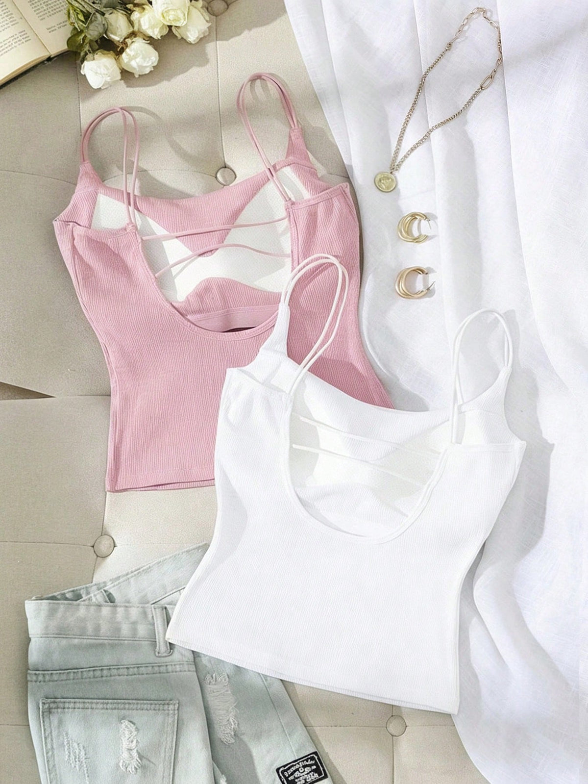 Tseoso 2 Packs Women's Ribbed Camisole Tops With Built-In Padded Bra,White And Pink,Summer,Casual,Everyday Versatile Tank Tops,Cozy Soft Girl Style For Gym