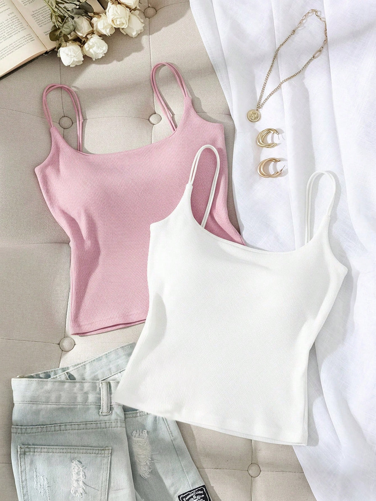 Tseoso 2 Packs Women's Ribbed Camisole Tops With Built-In Padded Bra,White And Pink,Summer,Casual,Everyday Versatile Tank Tops,Cozy Soft Girl Style For Gym