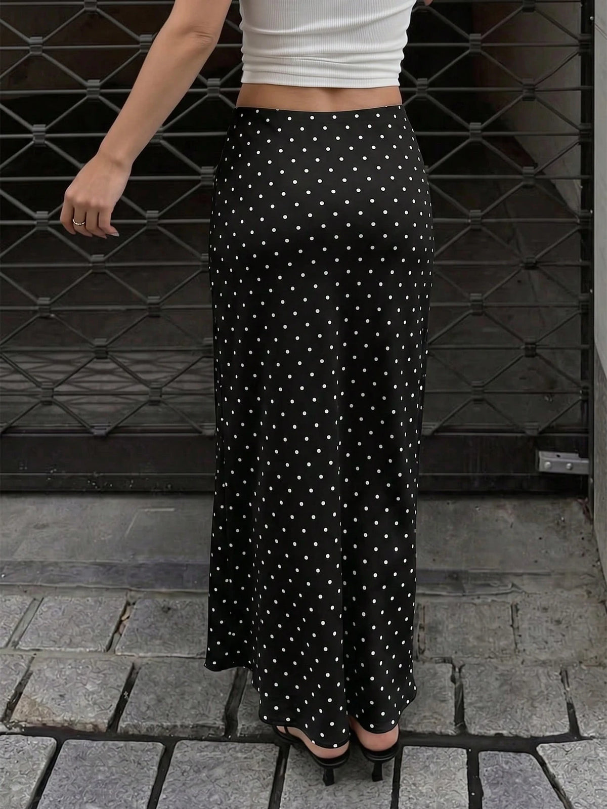 Vellofy Minimalist Black Polka Dot Print Flowy Maxi Dress, Suitable For Graduation, Back To School, Office Commute, Casual Travel, Summer Wear