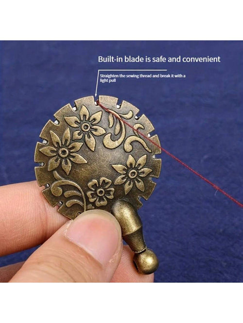 Vintage Thread Cutter Pendant: The Perfect DIY Sewing & Knitting Tool For Crafters! Retro Exquisite Metal Cutter Cutter Cutter Cutter Cutter Artifact DIY Sewing Cross Stitch Tool