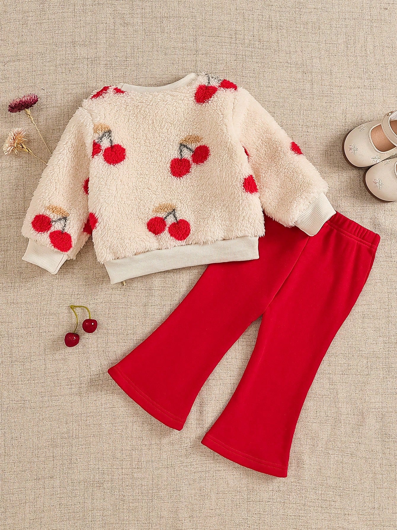 Vintaside Kids 2pcs Baby Girl Set, Floral Letter Print Crew Neck Long Sleeve Sweatshirt And Rabbit Print Flare Pants, Cute Casual For Autumn/Winter Outings Vacation