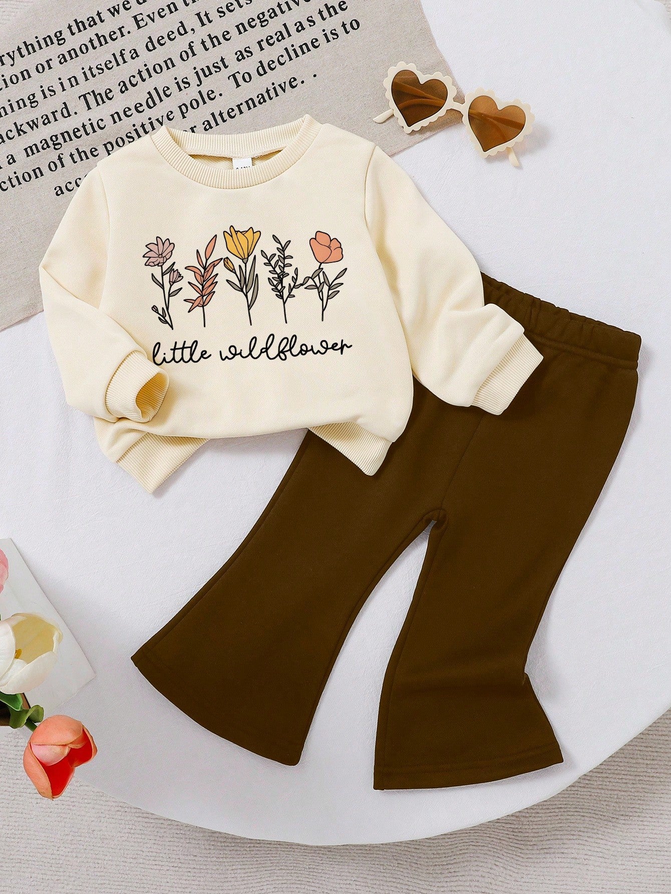 Vintaside Kids 2pcs Baby Girl Set, Floral Letter Print Crew Neck Long Sleeve Sweatshirt And Rabbit Print Flare Pants, Cute Casual For Autumn/Winter Outings Vacation