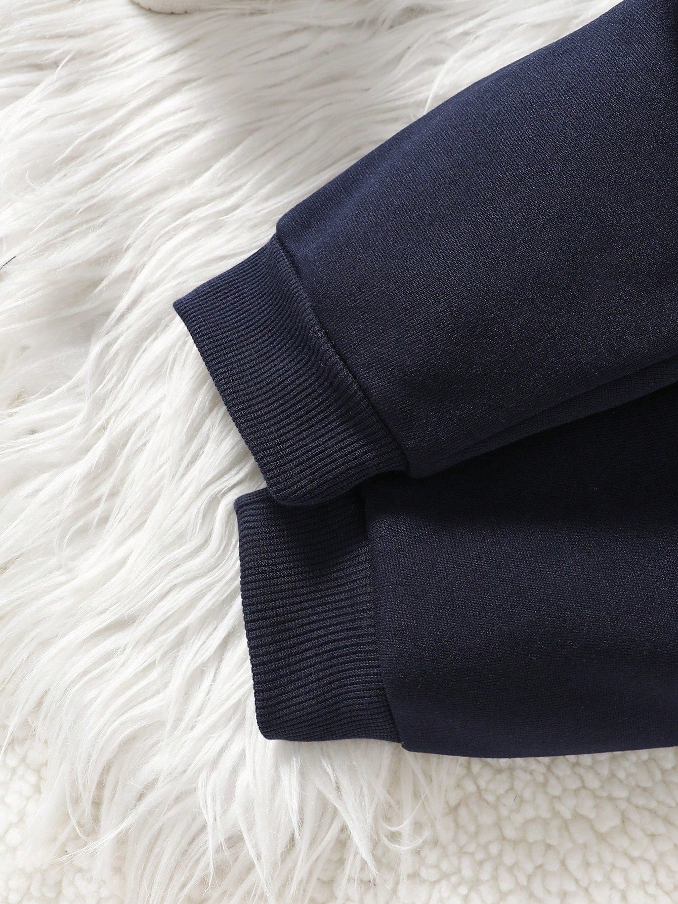 Vintaside Kids 3pcs/Set Baby Boys Black And White Crew Neck Sweatshirt Bear Patch Zip-Up Hooded Vest JacketPants Navy Blue Autumn Matching Family Outfit
