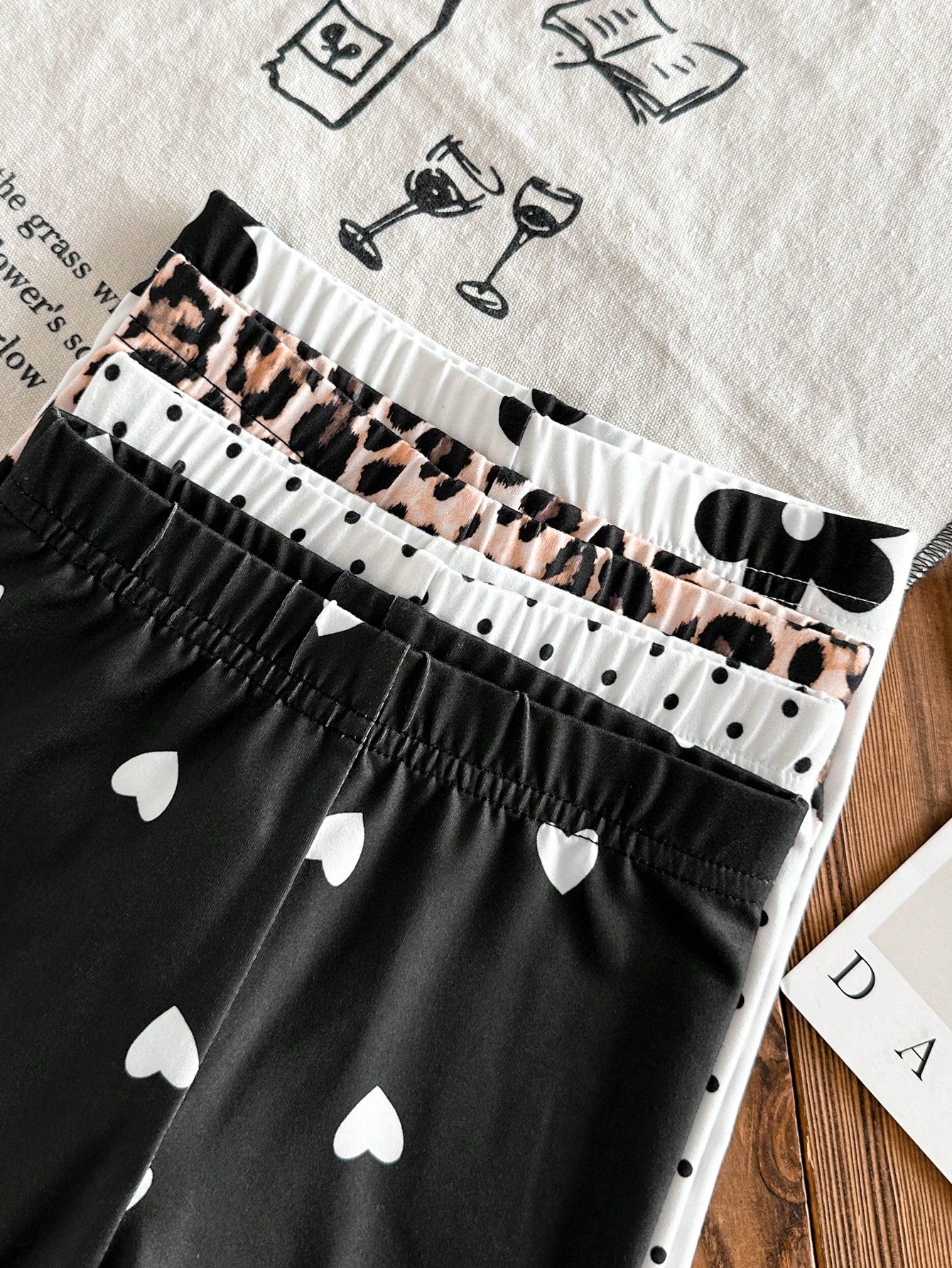 Vintaside Kids 4 Piece Set Baby/Toddler Girl Casual All-Match Minimalist Versatile Comfortable Soft Skin-Friendly Black & White Striped, Pink, Apricot Solid Color Leggings Pants, High Cost-Perfo