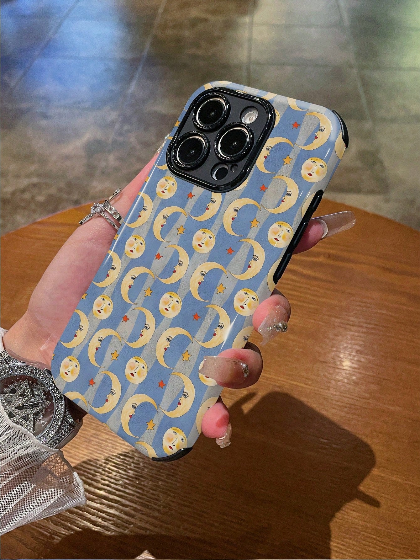 WeiMi 1pc Fashionable Colorful Dopamine Moon Striped Pattern Shockproof Anti-Slip Soft & Durable TPU+PC Hybrid Full Coverage Glossy Protective Phone Case Compatible With Apple Smartphones