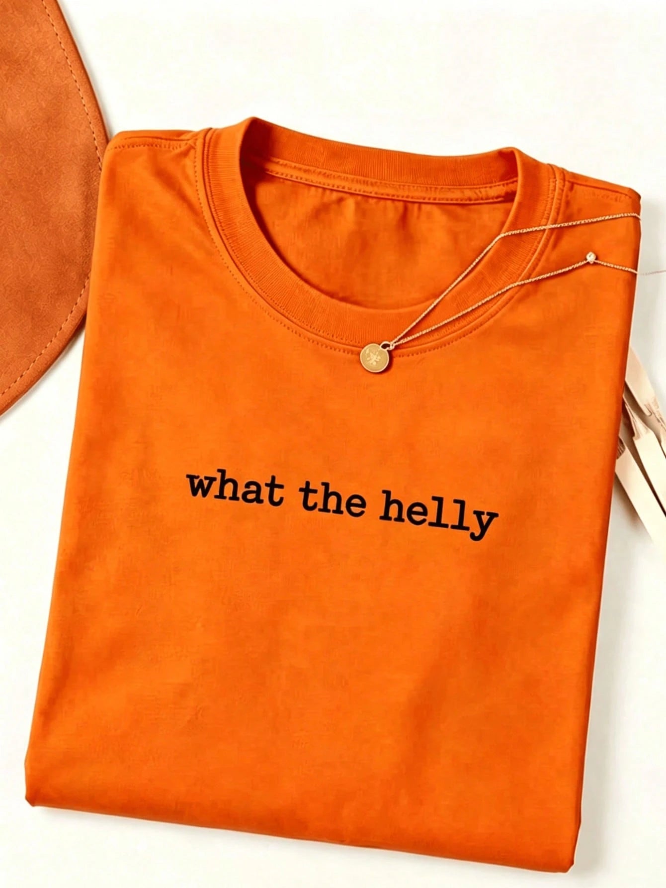 What The Helly Printed T-Shirt, High-Quality Batik Retro Fashion Brand T-Shirt, Women'S T-Shirt, Comfortable Outdoor Vacation Sport,Gift, Holiday Gift