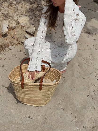 Women's Casual Elegant Versatile Solid Color Round Neck Fitted Shoulder Fitted Long Bell Sleeve Faux Pearl Button Knit Cover Up Beach Vacation White