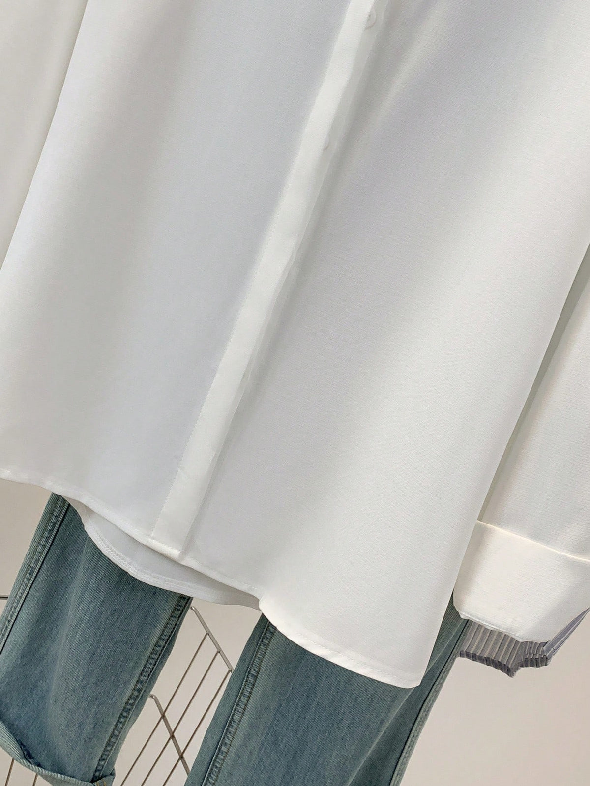 Women's Solid Color Long Sleeve Button-Up Shirt- Casual Office Weekend Top White