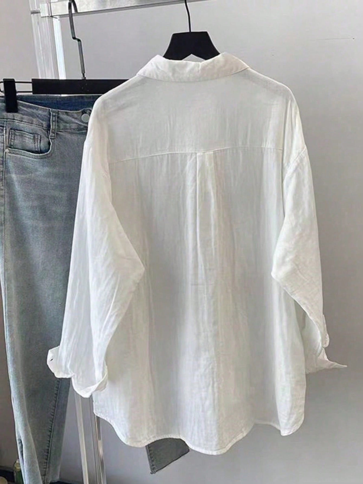 Women's Spring/Summer Solid Color Loose Casual Long Sleeve Shirt, Featuring Drop Shoulder Design, Shirt Collar And Front Pockets, Made Of Polyester Fabric For Casual Daily Look