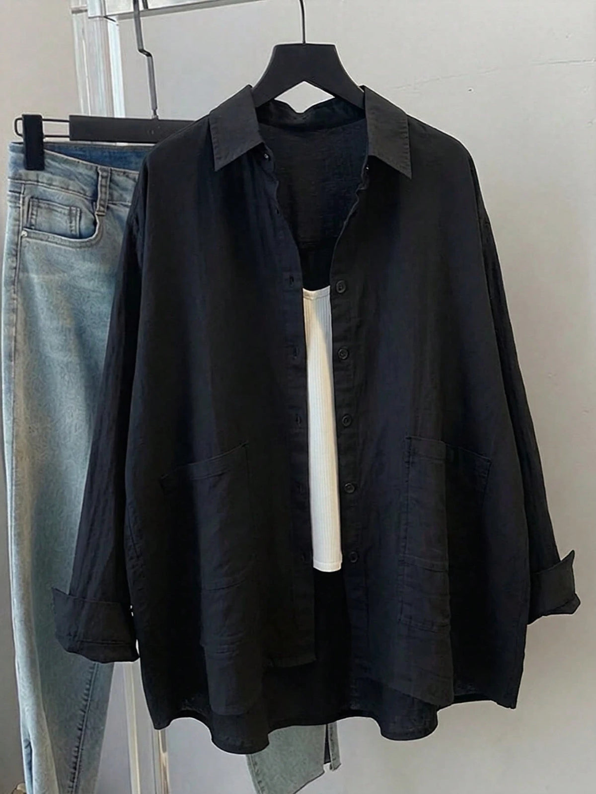 Women's Spring/Summer Solid Color Loose Casual Long Sleeve Shirt, Featuring Drop Shoulder Design, Shirt Collar And Front Pockets, Made Of Polyester Fabric For Casual Daily Look
