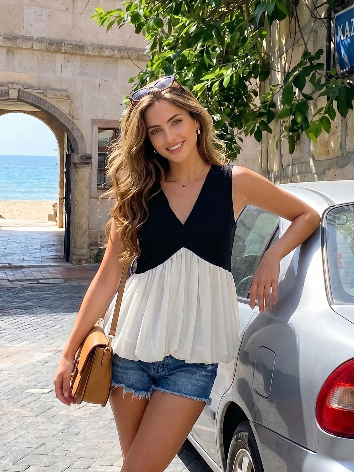 Women's V-Neck Color Block Pleated Casual Versatile Daily Wear Top Black Summer