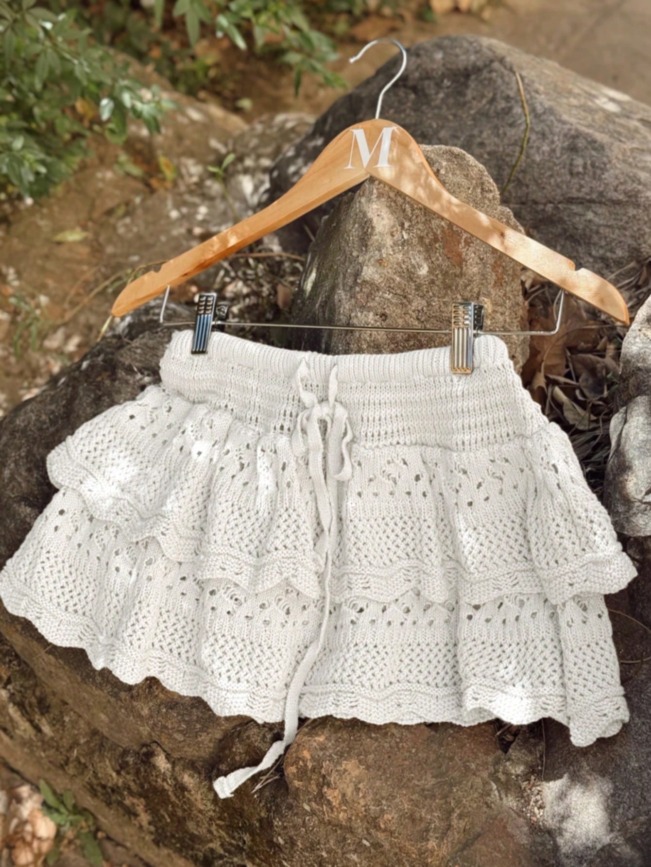 Women's White Knit Mini Cover Up Skirt, Layered Ruffle Hem Design, Perfect For Summer Vacation And Beach